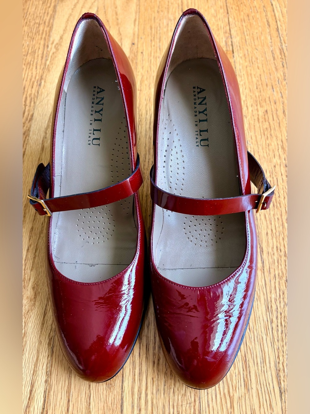 Anyi Lu Tracy Dark Red Patent Shoes
 -EU 40 (size 9)